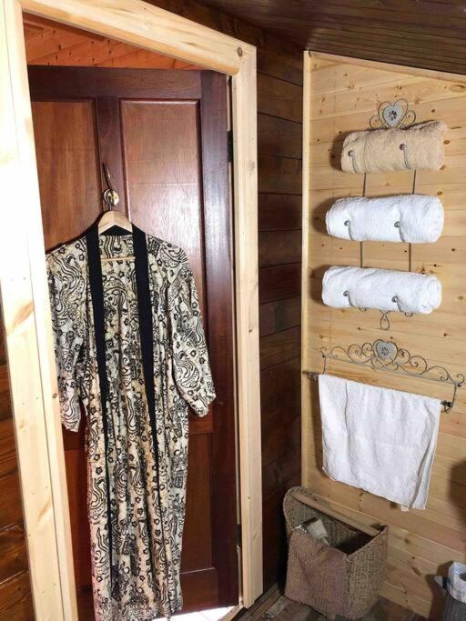 Unique Tiny House Near 3 Peaks - The Zedshed Apartment Bentham Екстериор снимка